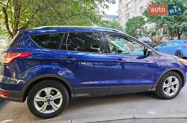 Внедорожник / Кроссовер Ford Escape 2014 в 