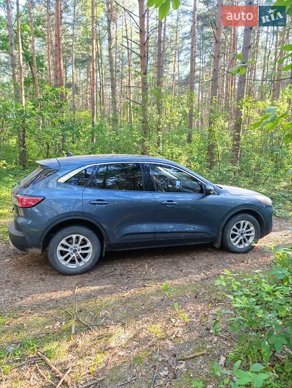 Позашляховик / Кросовер Ford Escape 2020 в Рава-Руській