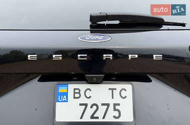 Внедорожник / Кроссовер Ford Escape 2021 в 