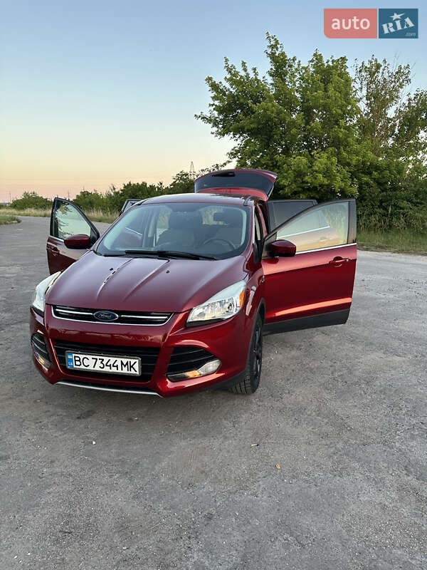 Внедорожник / Кроссовер Ford Escape 2015 в Золочеве фото 4 Внедорожник / Кроссовер Ford Escape 2015 в Золочеве