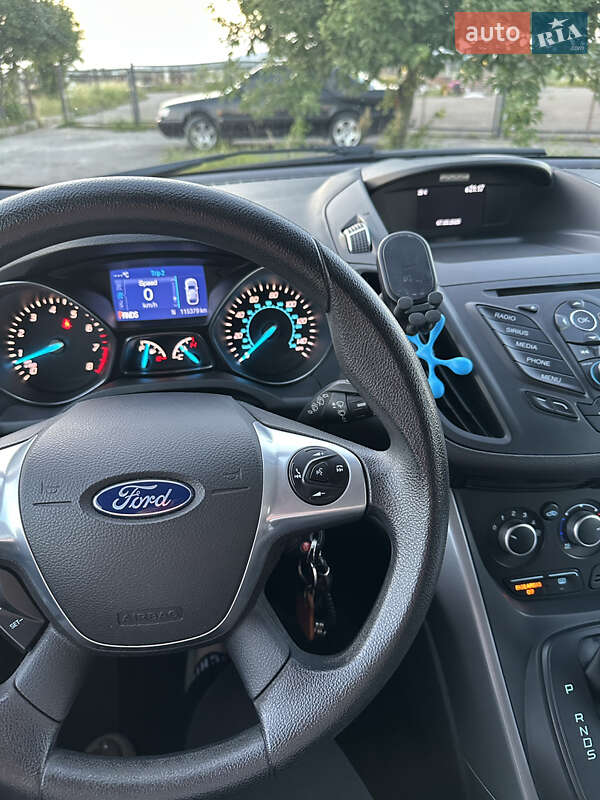 Внедорожник / Кроссовер Ford Escape 2015 в Золочеве фото 9 Внедорожник / Кроссовер Ford Escape 2015 в Золочеве