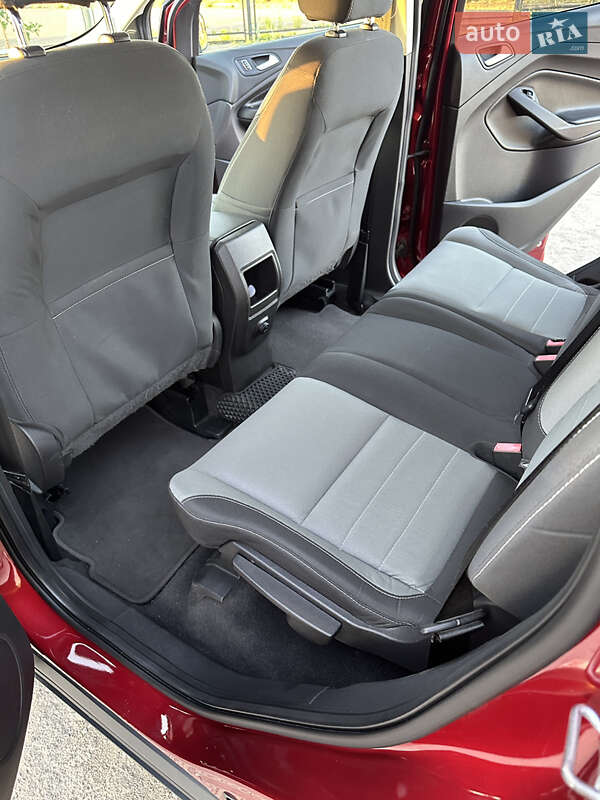 Внедорожник / Кроссовер Ford Escape 2015 в Золочеве фото 17 Внедорожник / Кроссовер Ford Escape 2015 в Золочеве