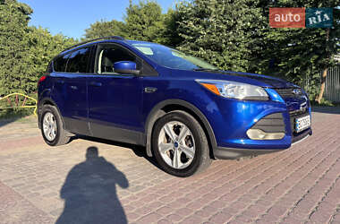 Внедорожник / Кроссовер Ford Escape 2015 в 