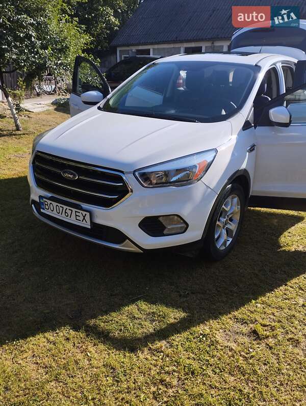 Ford Escape 2017