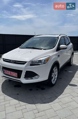 Позашляховик / Кросовер Ford Escape 2015 в Перегінське