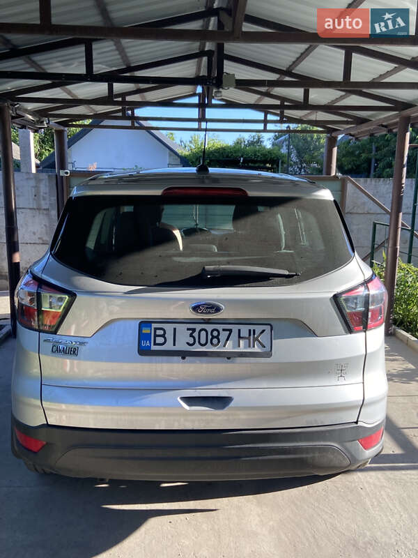 Внедорожник / Кроссовер Ford Escape 2018 в Полтаве фото 5 Внедорожник / Кроссовер Ford Escape 2018 в Полтаве