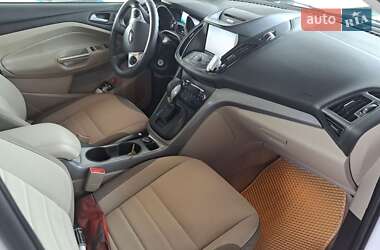 Позашляховик / Кросовер Ford Escape 2015 в Вінниці