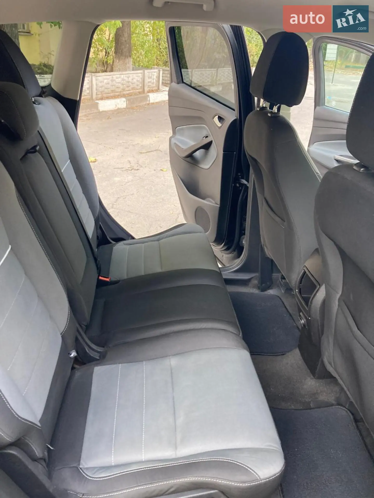 2012 Ford Escape - мініатюра 19