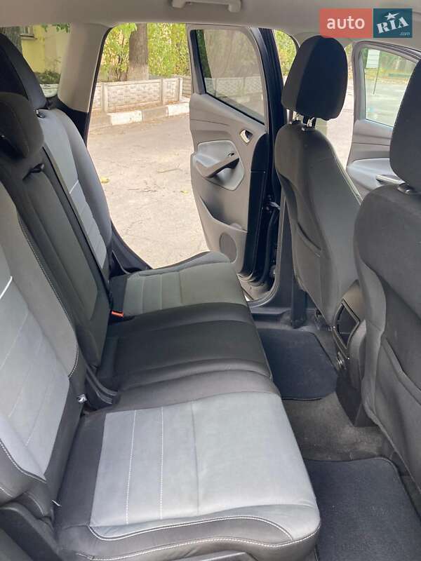 Внедорожник / Кроссовер Ford Escape 2012 в Полтаве