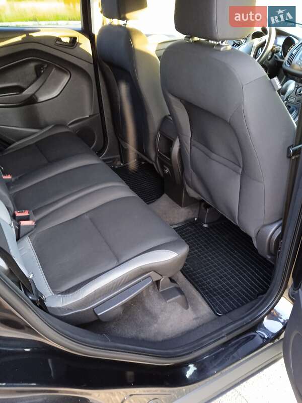 Внедорожник / Кроссовер Ford Escape 2012 в Мене