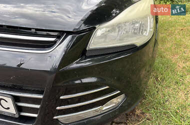 Внедорожник / Кроссовер Ford Escape 2013 в 