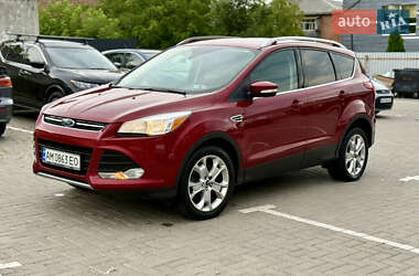 Внедорожник / Кроссовер Ford Escape 2014 в 