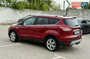 Внедорожник / Кроссовер Ford Escape 2014 в 