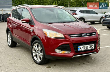 Внедорожник / Кроссовер Ford Escape 2014 в 