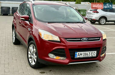 Внедорожник / Кроссовер Ford Escape 2014 в 