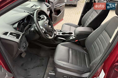 Внедорожник / Кроссовер Ford Escape 2014 в 