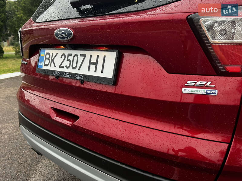 Позашляховик / Кросовер Ford Escape 2017 в Рівному