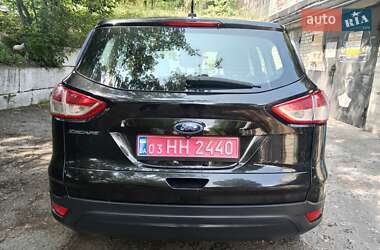 Внедорожник / Кроссовер Ford Escape 2014 в 