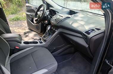 Внедорожник / Кроссовер Ford Escape 2014 в 