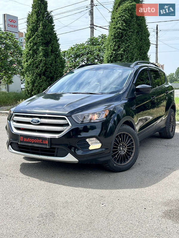 Позашляховик / Кросовер Ford Escape 2016 в Сумах