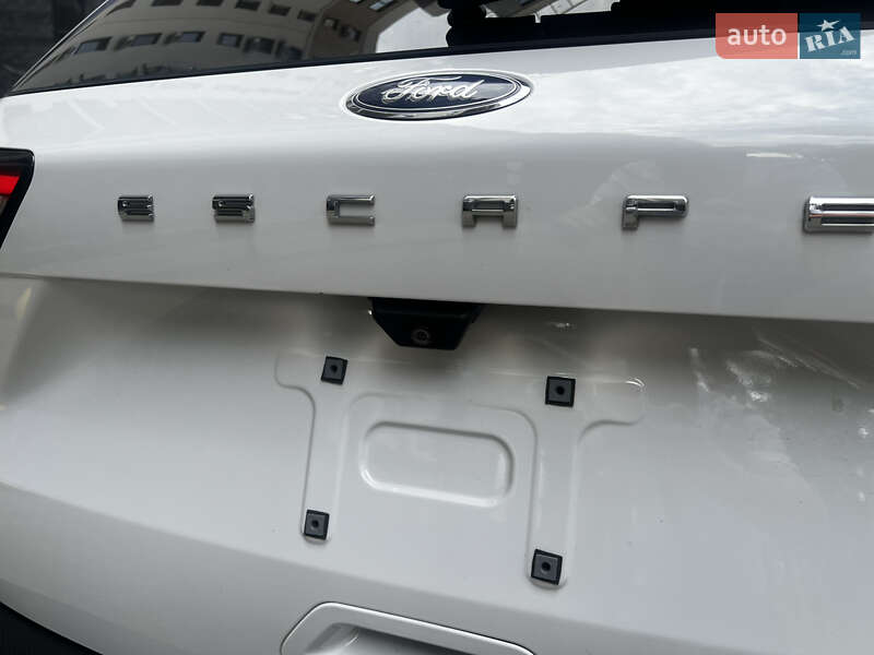 Позашляховик / Кросовер Ford Escape 2021 в Броварах