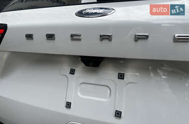 Внедорожник / Кроссовер Ford Escape 2021 в 