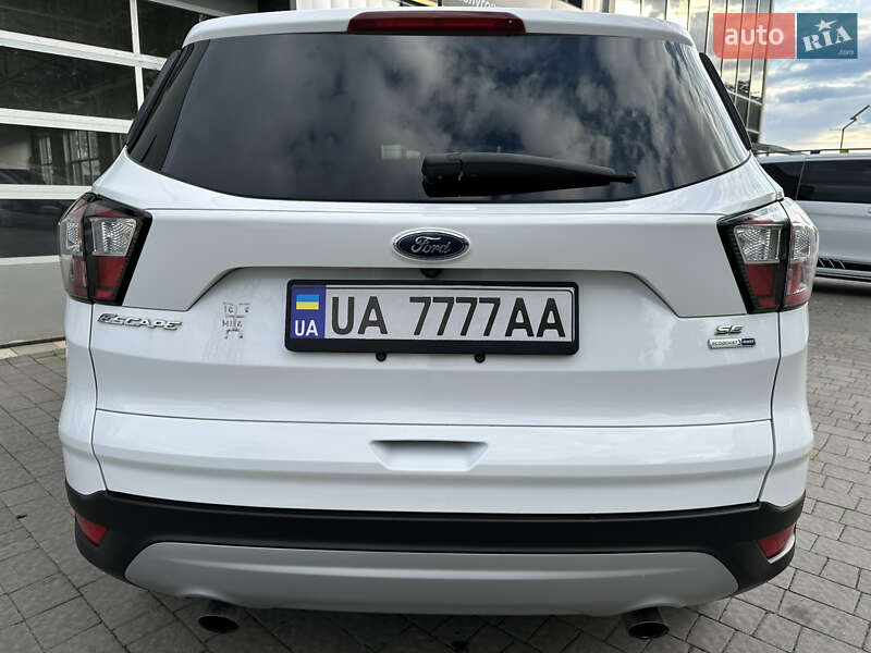 Внедорожник / Кроссовер Ford Escape 2018 в Дрогобыче