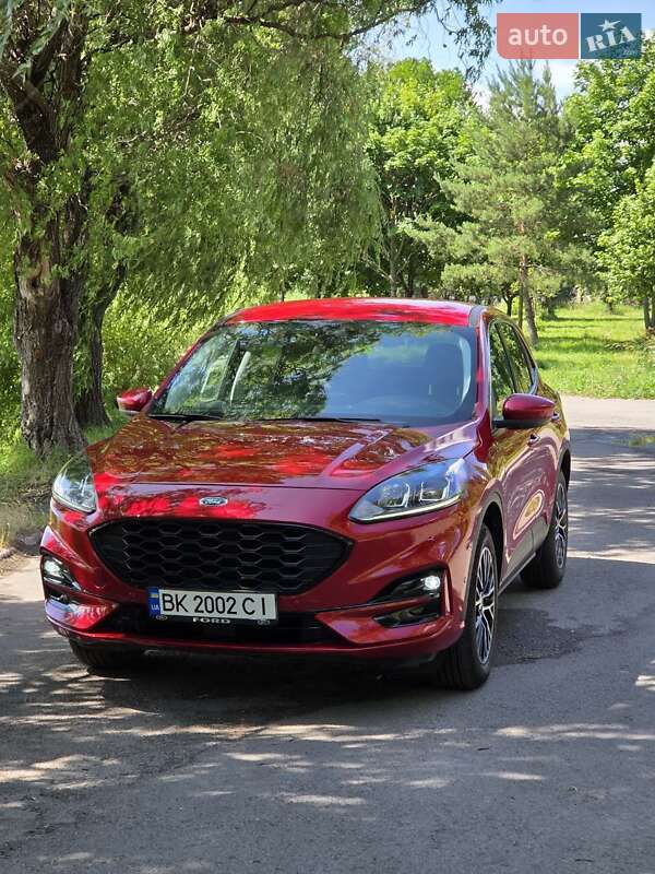 Внедорожник / Кроссовер Ford Escape 2021 в Ровно