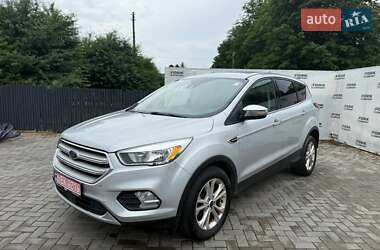 Внедорожник / Кроссовер Ford Escape 2019 в 