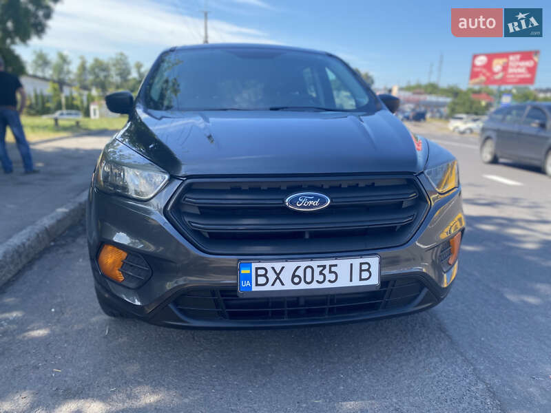 Внедорожник / Кроссовер Ford Escape 2016 в Ровно фото 2 Внедорожник / Кроссовер Ford Escape 2016 в Ровно