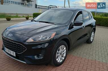 Внедорожник / Кроссовер Ford Escape 2022 в 