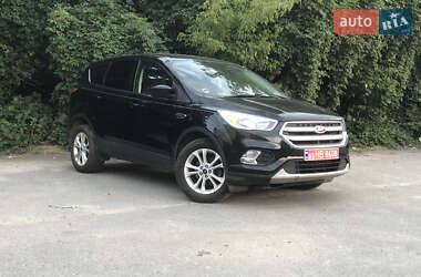Внедорожник / Кроссовер Ford Escape 2016 в 