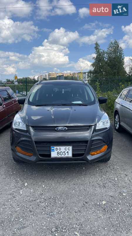 Внедорожник / Кроссовер Ford Escape 2014 в 