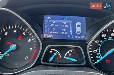 Внедорожник / Кроссовер Ford Escape 2014 в 