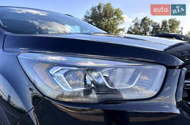 Позашляховик / Кросовер Ford Escape 2016 в 