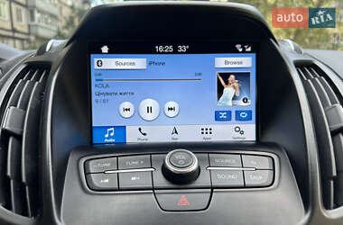 Внедорожник / Кроссовер Ford Escape 2016 в 