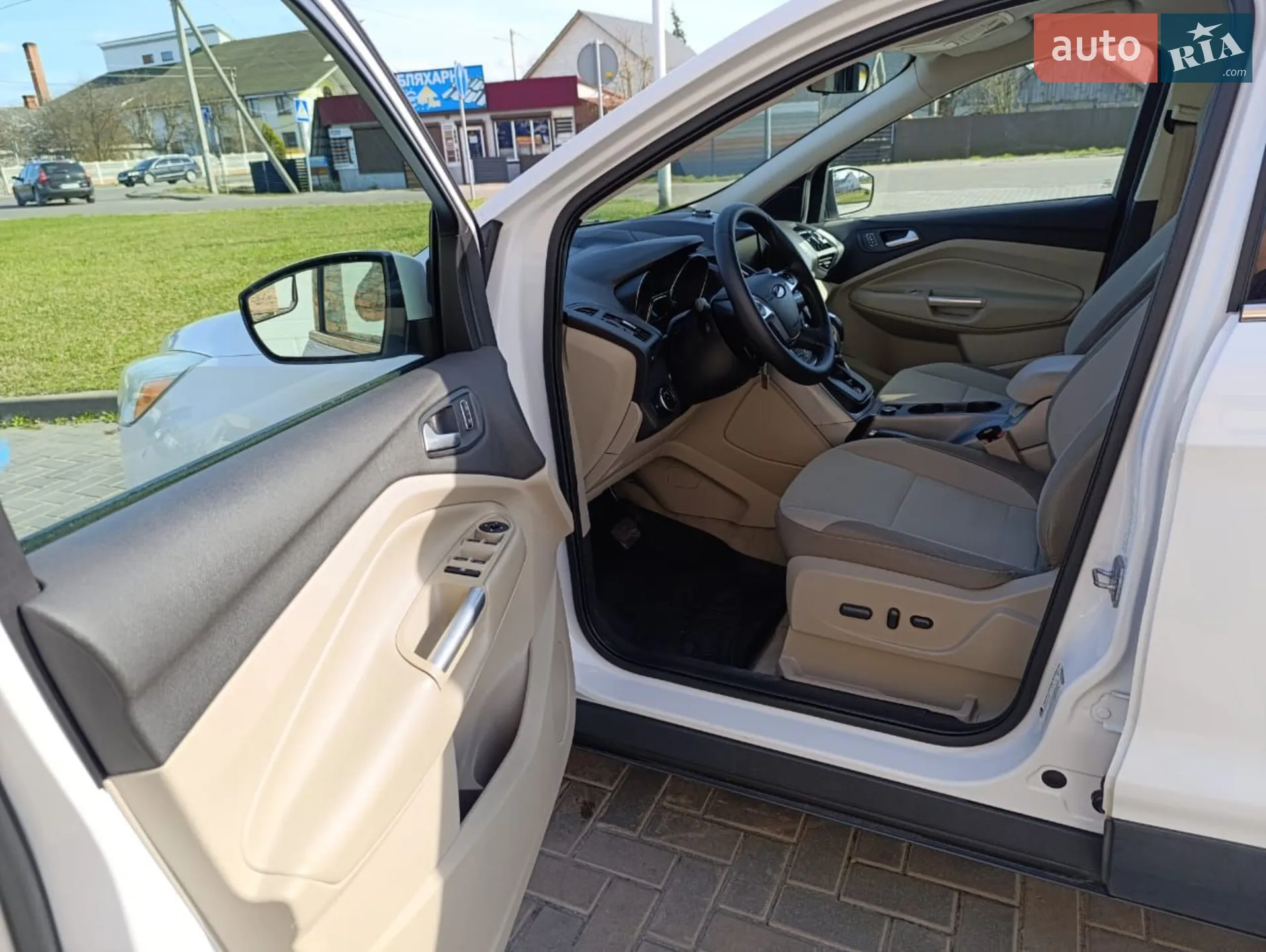 2014 Ford Escape - мініатюра 2