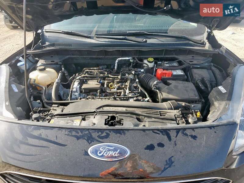 Позашляховик / Кросовер Ford Escape 2021 в Львові