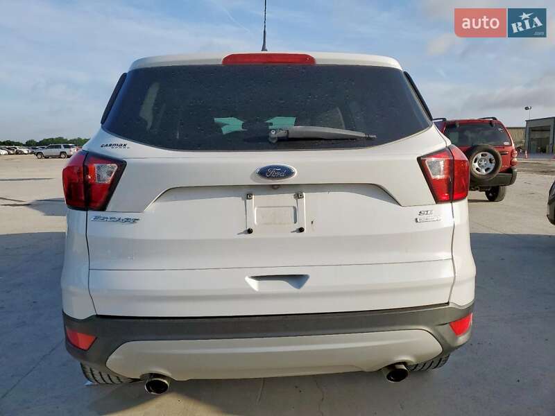 Позашляховик / Кросовер Ford Escape 2019 в Львові