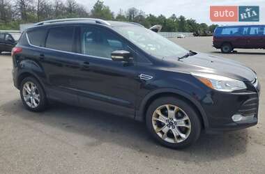 Внедорожник / Кроссовер Ford Escape 2015 в 