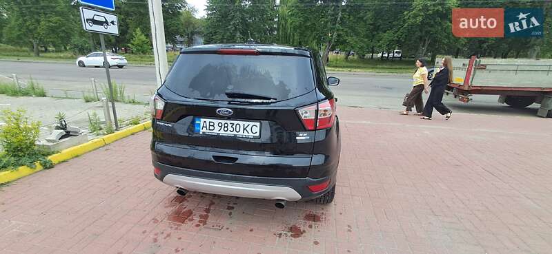 Позашляховик / Кросовер Ford Escape 2016 в Одесі