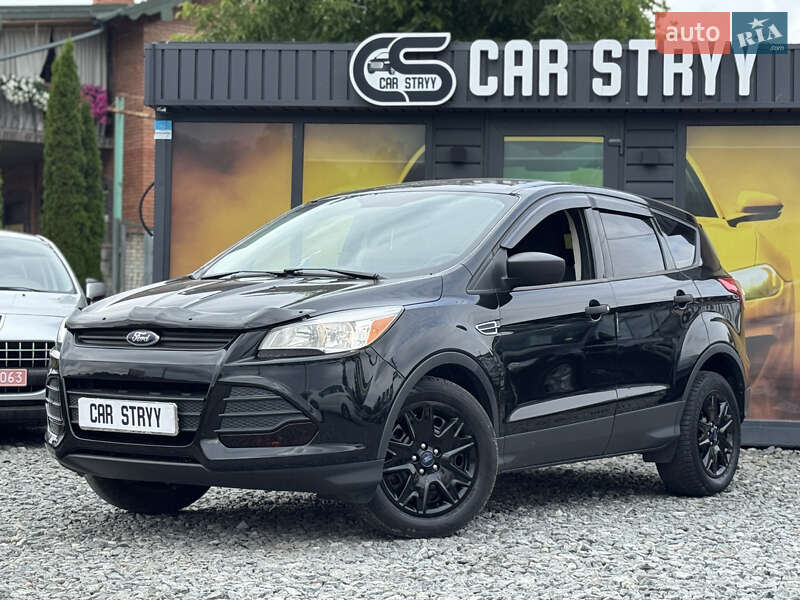 Позашляховик / Кросовер Ford Escape 2016 в Стрию