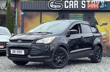 Внедорожник / Кроссовер Ford Escape 2016 в 
