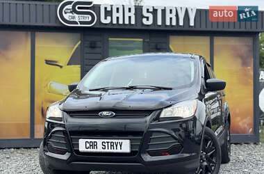 Внедорожник / Кроссовер Ford Escape 2016 в 