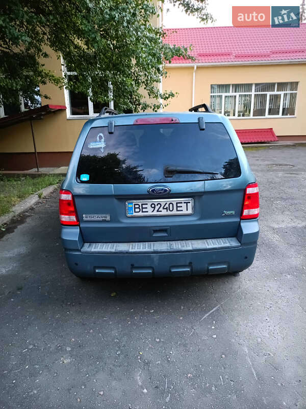 Позашляховик / Кросовер Ford Escape 2009 в Києві