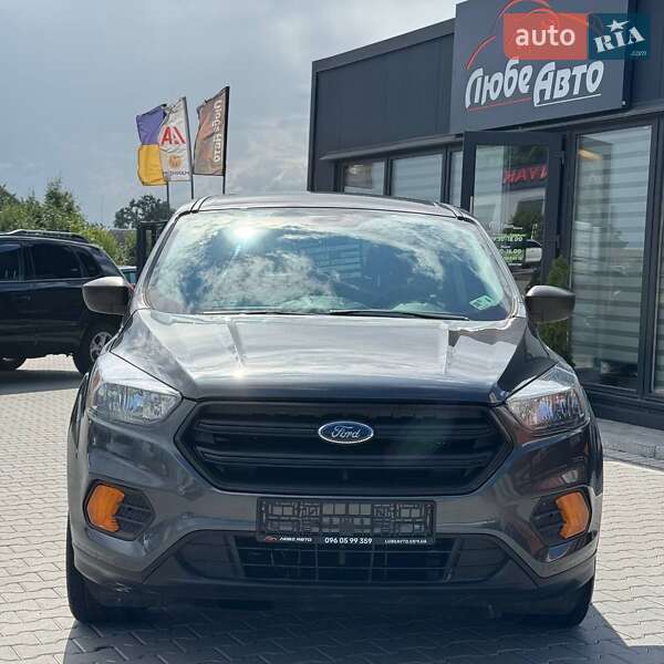 Позашляховик / Кросовер Ford Escape 2018 в Вінниці