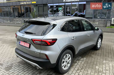 Внедорожник / Кроссовер Ford Escape 2024 в 