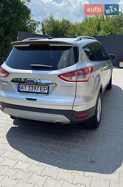 Внедорожник / Кроссовер Ford Escape 2014 в 