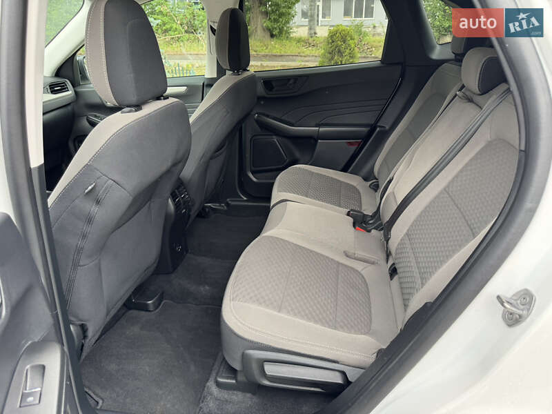 Внедорожник / Кроссовер Ford Escape 2022 в Тернополе