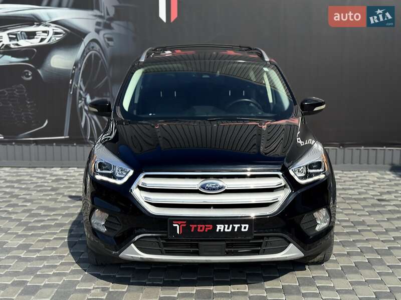 Внедорожник / Кроссовер Ford Escape 2019 в Львове